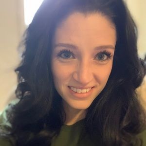 Meet your Posher, Kaleigh